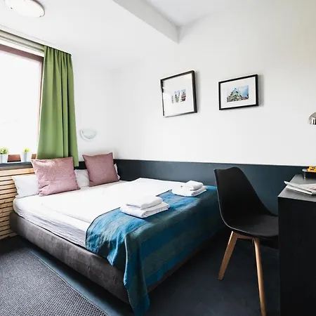 Hotel 24h Check-in Fellbach