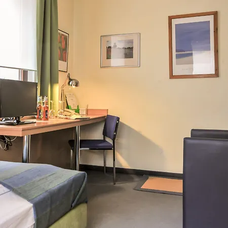 24h Check-in Hotel 3*