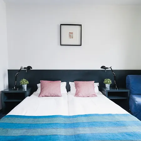 Hotel 24h Check-in 3*